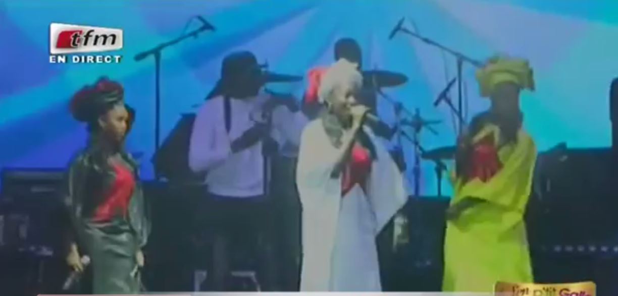 Vidéo – Finale Sen Ptit Gallé 2016 : Mbeugué, Aicha Koné et Mame Diarra reprennent une chanson de Kiné Lam…  » Regardez.