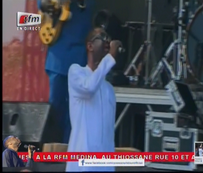 Vidéo: Youssou Ndour en mode balance pour le Grand Bal d’aujourd’hui.