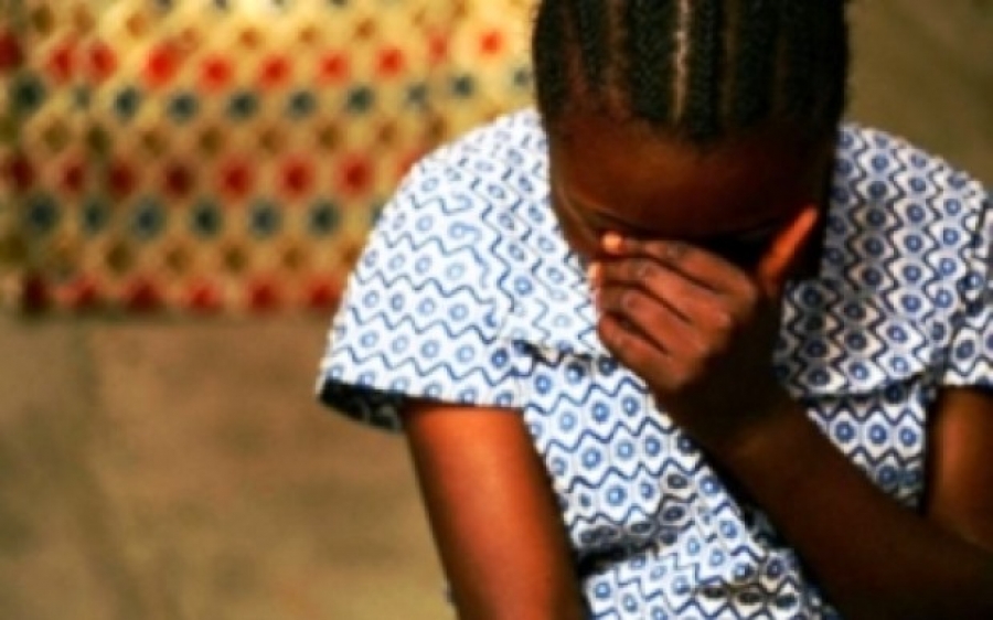 Audio- confession d&rsquo;une fille de 16 ans « je suis née hors mariage, mon père m&rsquo;a humilié devant sa femme… « 