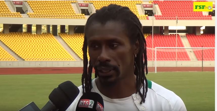 Vidéo- Aliou Cissé Coach des lions  » on espère une bonne opposition demain contre le Congo  » Regardez !