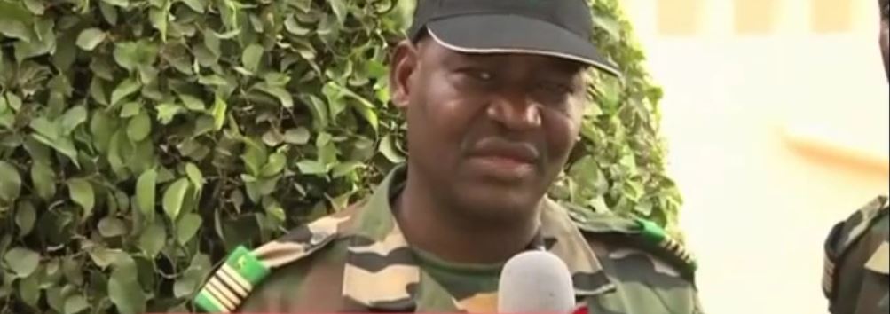 Vidéo - Crise en Gambie : Le Chef d'Etat major de la force militaire de la CEDEAO à la sortie de la réunion - Regardez.
