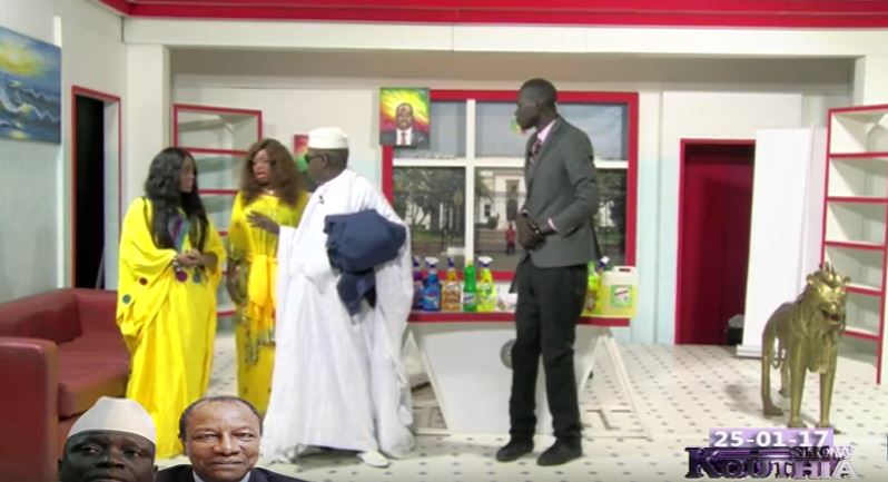 Vidéo : Comment Yahya Jammeh a paniqué en quittant son palais avec sa famille (version Kouthia) – Regardez.