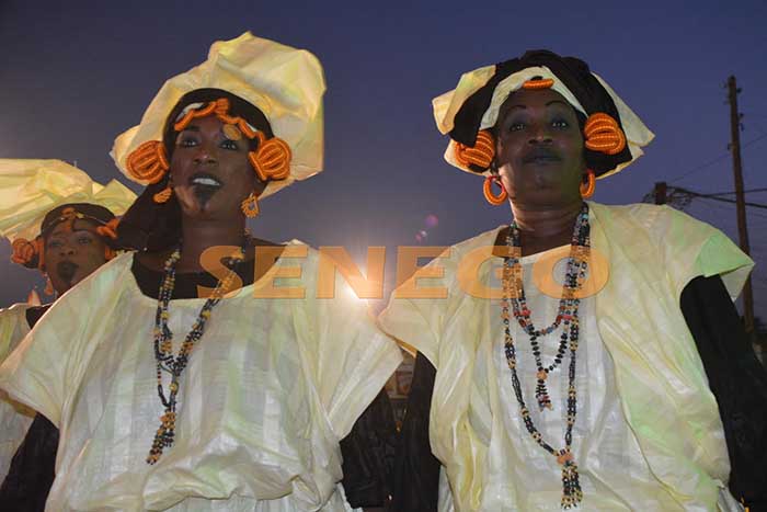 (20 photos)-La commune de Ngor ressuscite le Fanal Lébou qui s’est éteint. Regardez