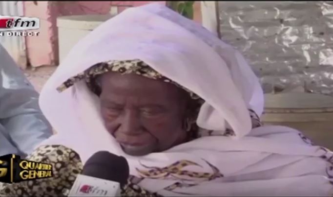 Vidéo – A 98 ans, elle demeure une inconditionnelle de Youssou Ndour – Regardez