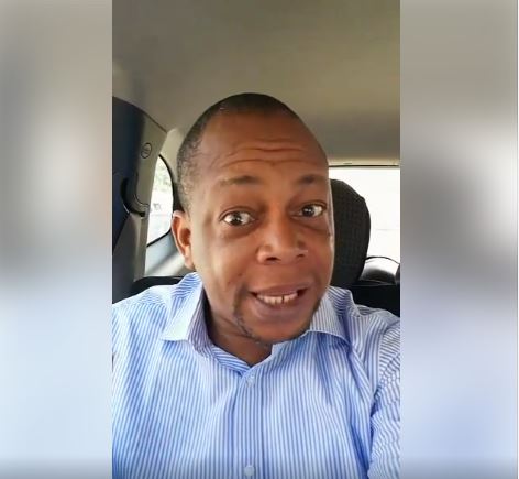 Vidéo : Prof de Foot de la République du Gondwana s’en prend aux Sénégalais qui jubilent suite à la victoire des Lions sur la Tunisie – Regardez.
