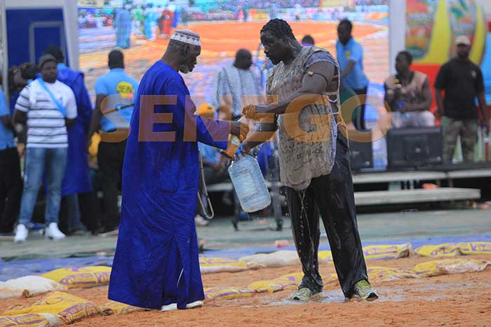 Mbaye Gueye promet de se retirer de l’arène à condition que…