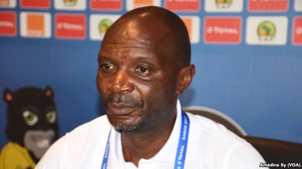 Kalisto Pasuwe, Coach Zimbabwe : « nous sommes toujours le favori du groupe B »