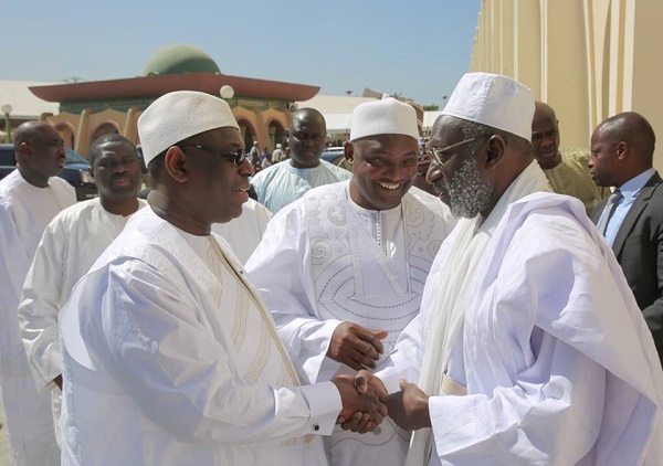 Macky Sall: « La vie de Thierno Mountaga Tall, son œuvre, ses valeurs…sont des emblèmes de paix sources d’inspiration »