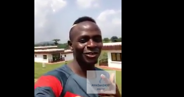 Vidéo : Sadio Mané parlant à son frère juste avant le match contre la Tunisie – Regardez !