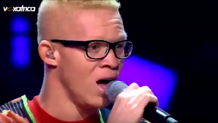 Vidéo – The Voice Afrique francophone: Jean Severin reprend « Tajabone » de Ismael Lo