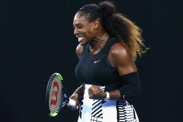 Tennis: Serena Williams bat sa soeur Venus à l’Open d’Australie et remporte son 23e Grand Chelem