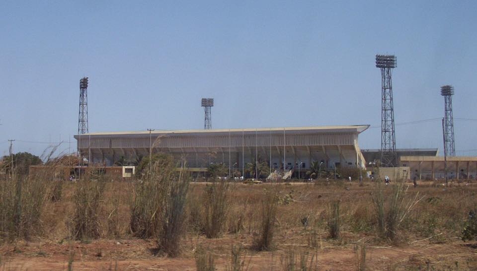 Dernière minute-Gambie: l’armée encercle le stade de Bakau, lieu de l’investiture d’Adama Barrow le 19 janvier prochain