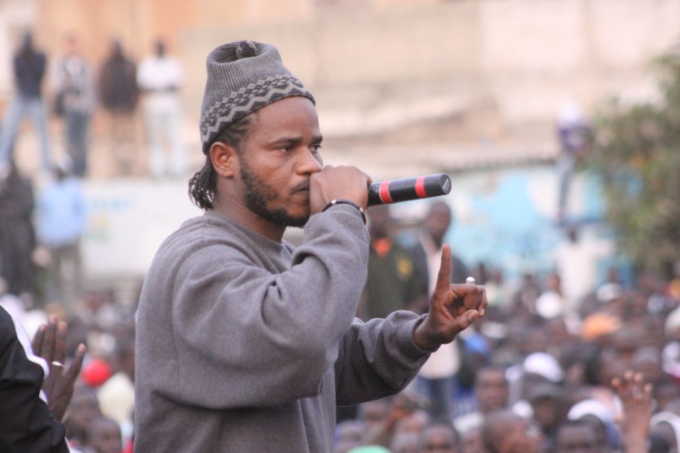 Vidéo – Mobilisation contre le FCFA à Dakar ce 07 Janvier, le discours de Y’en-à-marre – Regardez !