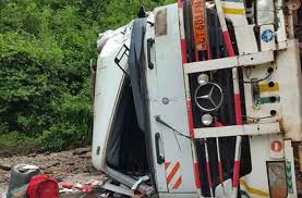 Cameroun : Une trentaine de morts dans un grave accident de la circulation