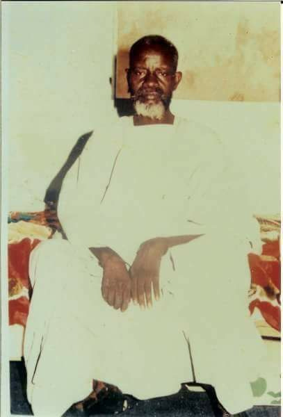 Arrêt sur image: Photo très rare de Serigne Saliou Mbacké