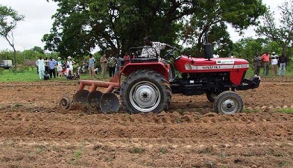 Les machines agricoles faciliteront l’implantation des fermes du futur au Sénégal