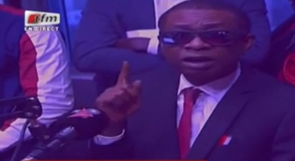 Vidéo : A l’inauguration du studio Eva Mbaye, Youssou Ndour met en garde son personnel et lance « 2016 est une année d’investissement, … »