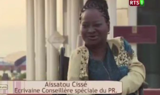 Vidéo – Aissatou Cissé conseillère spéciale de Macky :le parcours hors normes d’une handicapée.