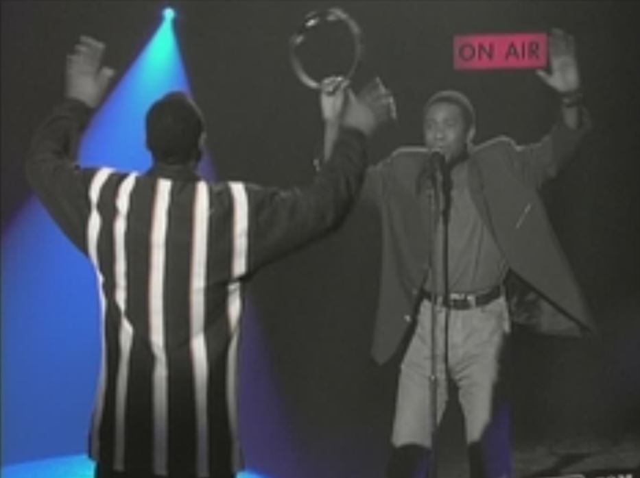 Vidéo : Mc Solaar à fond dans le tempo de « Dem » en duo avec Youssou Ndour – Regardez.