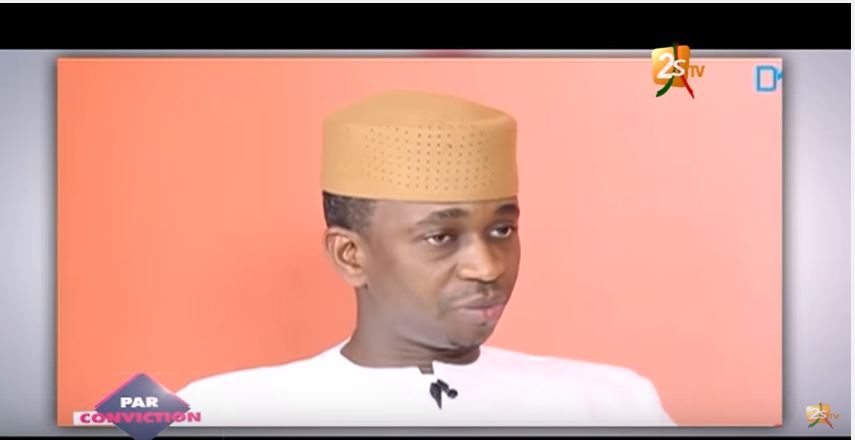 Vidéo- portrait de Sheikh Sdya Bayo leader du CNTG  « opposant et ennemi juré de Yaya Jammeh… » Regardez !