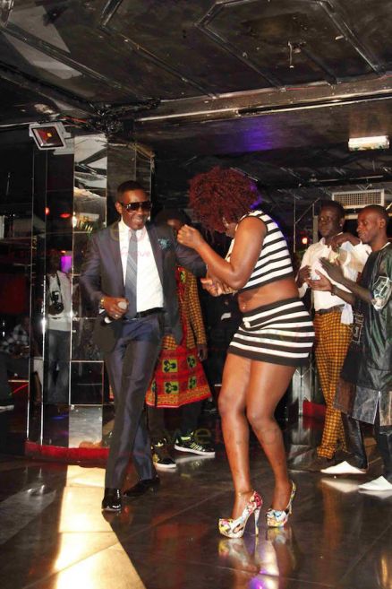 Vidéo – Les Fans de Viviane Chidid, que des filles cannons – Regardez !