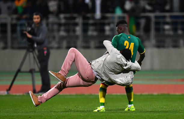 Aliou Cissé sur le match interrompu: « si nous voulons qu’on nous respecte, c’est à nous aussi de donner le bon exemple »