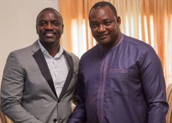 Programme d’électrification en Afrique, Akon arrive en Gambie