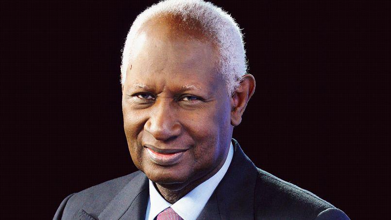 Abdou Diouf, l’Homme qui se prend pour le peuple (Alassane K. Kitane)