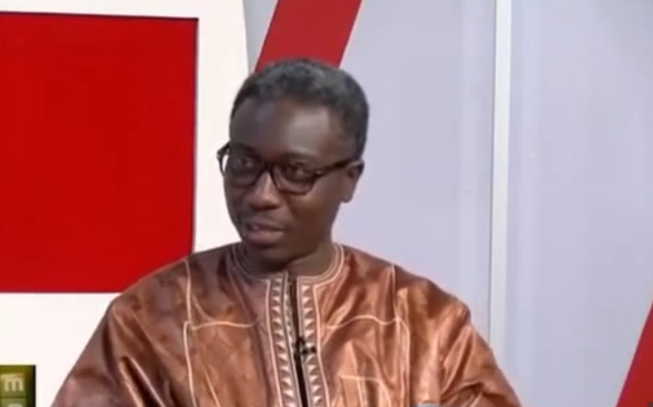 Vidéo : Papa Ngagne Ndiaye à Mame Mbaye Niang : « Comment 5 individus peuvent pousser à l’évacuation du président de la République? »