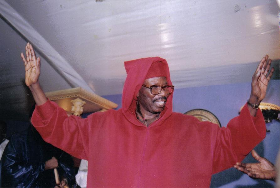 Vidéo – Revoyez le vénéré Cheikh Tidjane Sy Al Maktoum en images – Regardez !