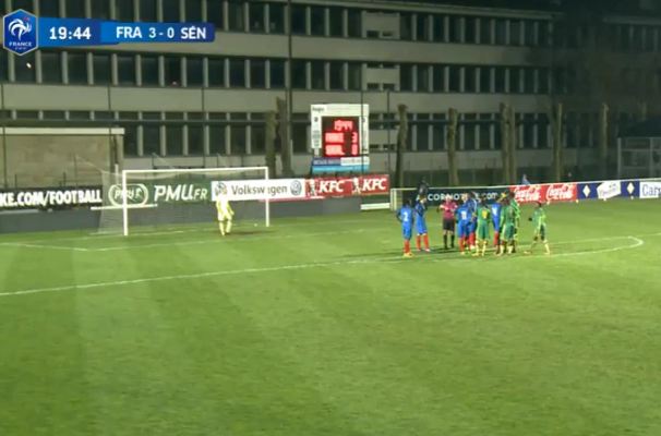Vidéo – Tournoi des 4 nations U20 : La France alourdit le score contre les juniors 3-0…