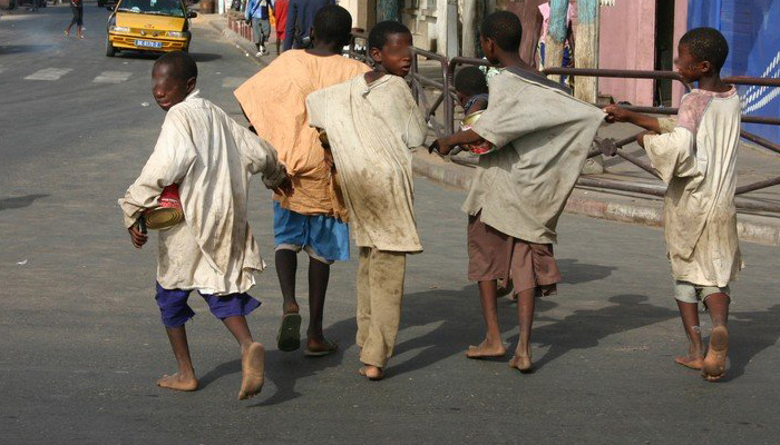 Mendicité des enfants, le mal est profond ! ( Par Yaye Fatou Sarr )