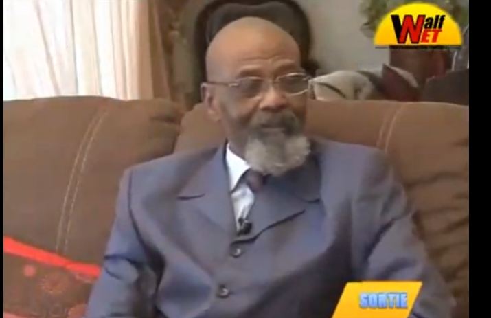 Vidéo – Pape Samba Mboup « si Wade me disait de m’immoler et de brûler vif ma famille je le ferai… »