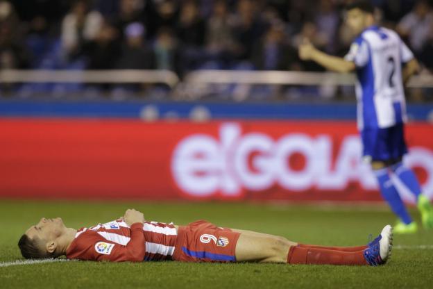 Vidéo – Terrible choc à la tête pour Fernando Torres évacué à l’hôpital…Regardez !