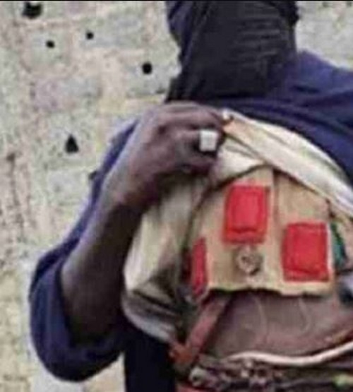 Audio: Un musicien-comédien délesté par des voleurs mystiques…