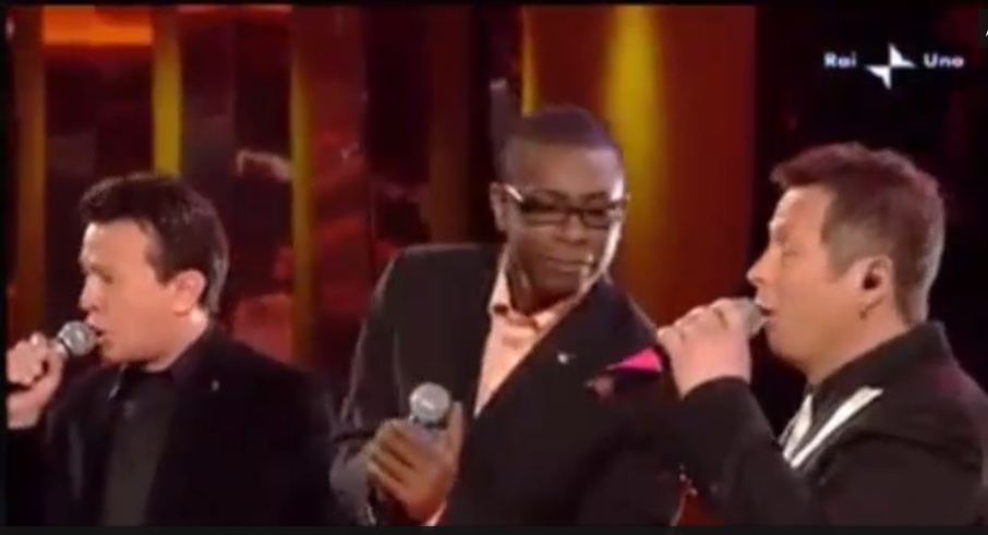 Vidéo – Quand Youssou Ndour , Pupo ,Paolo Belli chantent  » l&rsquo;opportunita  » : magnifique…