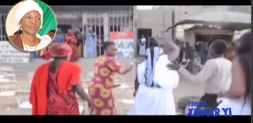 Vidéo – Pikine : Bagarre entre les femmes de l’Apr pour savoir qui va succéder à Fatoumata Moctar Ndiaye!
