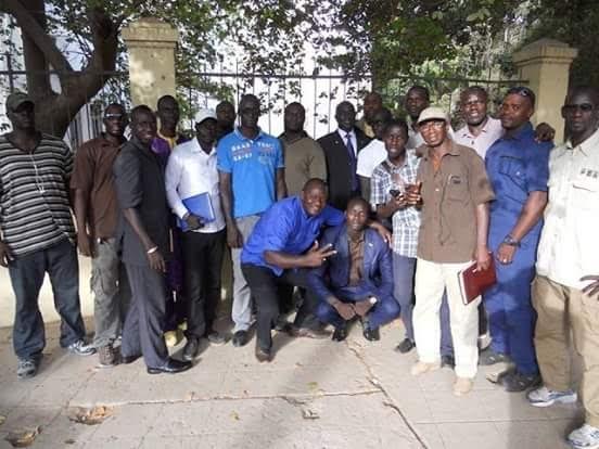 Les anciens gardes du corps de Macky ouvrent le feu sur  «Y en a marre» et annoncent une marche…