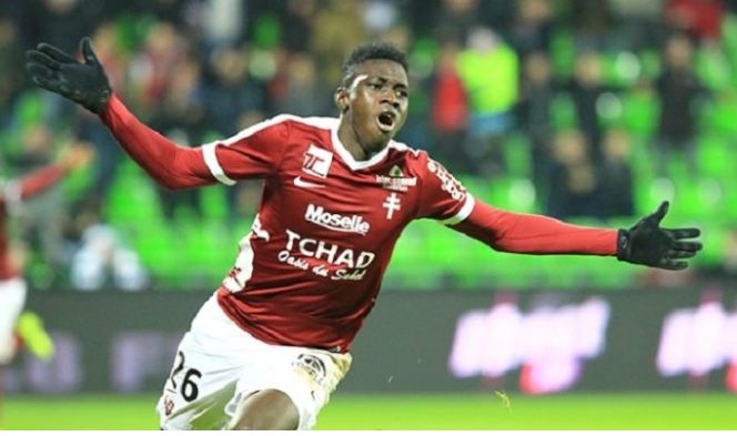 Vidéo – Ismaila Sarr marque un très joli but, il élimine tout le monde…