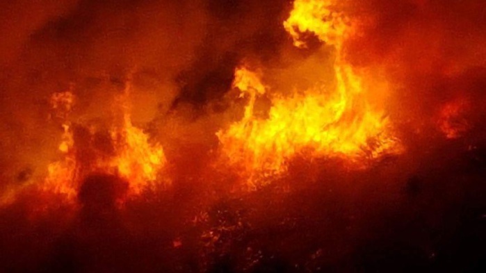 Avril de feu: 26 morts dans les incendies en 15 jours!