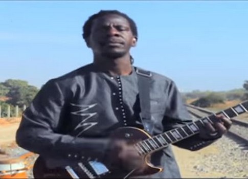 Vidéo: Découvrez le nouveau clip de Abdoulaye Samb, « Maodo »