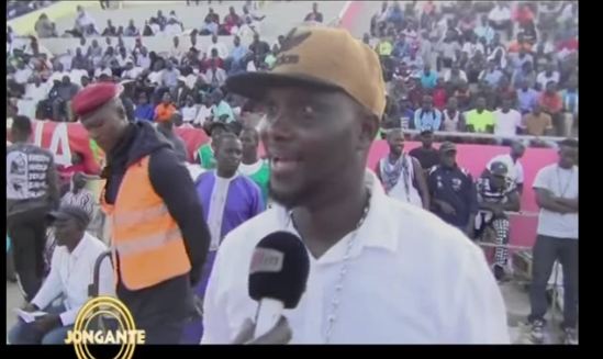 Vidéo – Humour : le lutteur Moussa Dioum change de slogan de « timber maggi » à « gnam kham… »