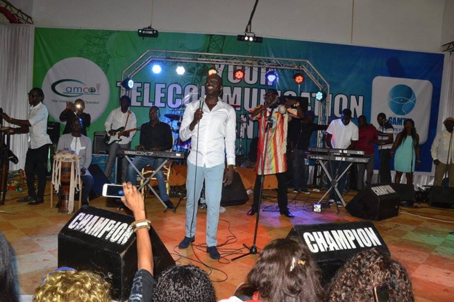 ( 6) Photos : La soirée de Pape Diouf en Gambie au Pench Mi Hall – Regardez…