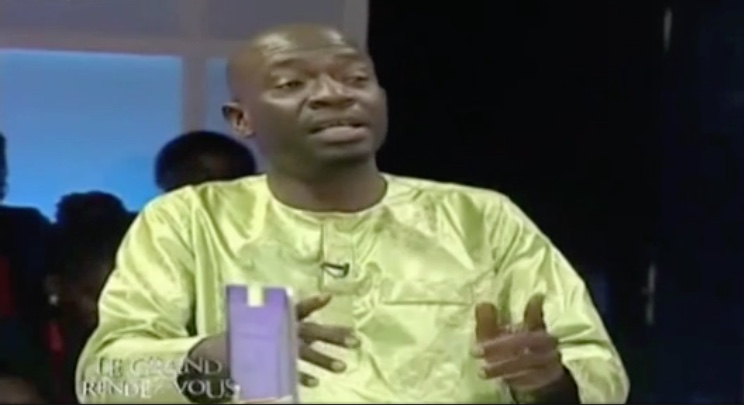 Vidéo – Incroyable : Tounkara démonte le projet Train Express régional en direct : « j’ai dit à Macky Sall que… »