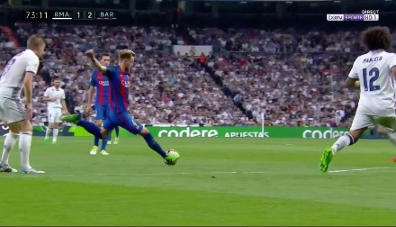 Vidéo – Real Madrid 1-2 Barcelona : incroyable but de Rakitic ! Regardez !