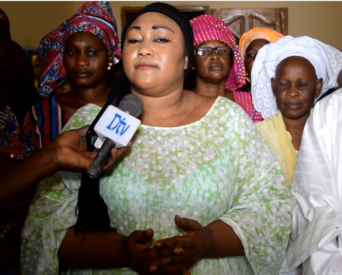 Vidéo: l'APR dans tous ses états, Sokhna Astou Boury et Cheikh Kanté en froid