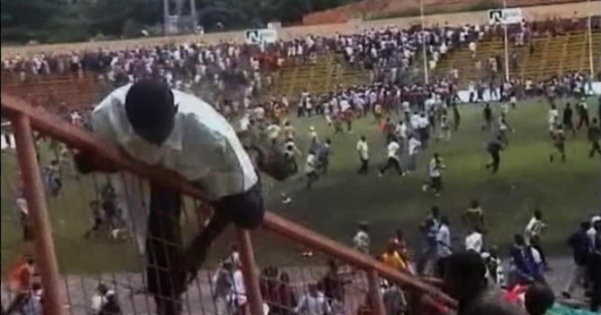 Colère des avocats du militaire Toumba Diakité en Guinée Conakry