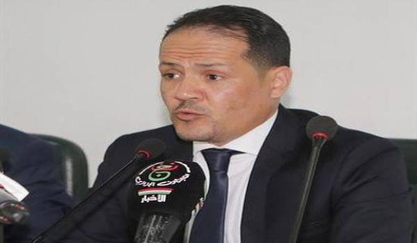 Algérie : le plus jeune ministre du gouvernement limogé trois jours après sa nomination