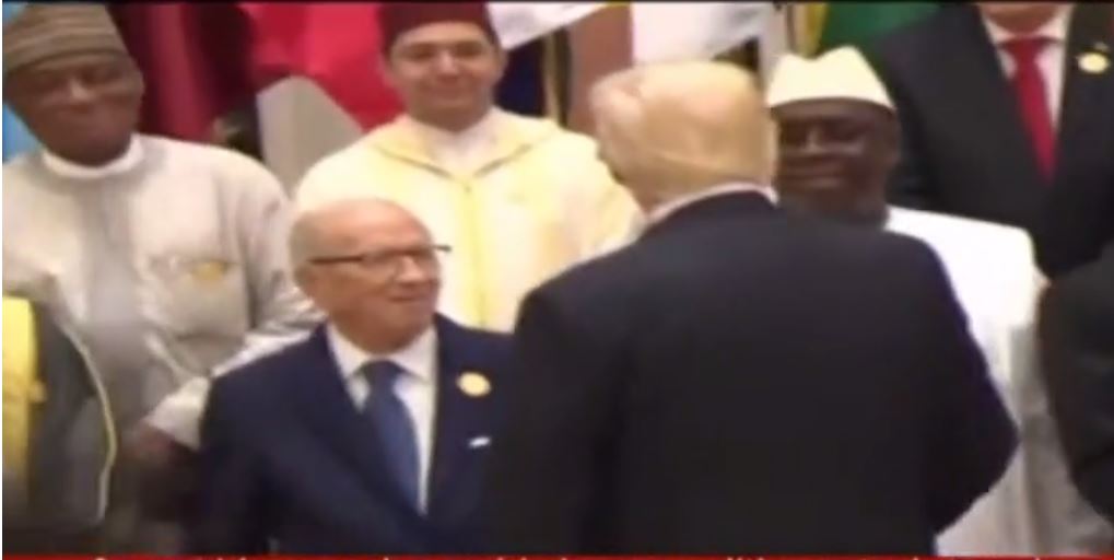 Vidéo : Le Sénégal dans la coalition mondiale contre le terrorisme ou la première poignée de main entre Macky Sall et Donald Trump