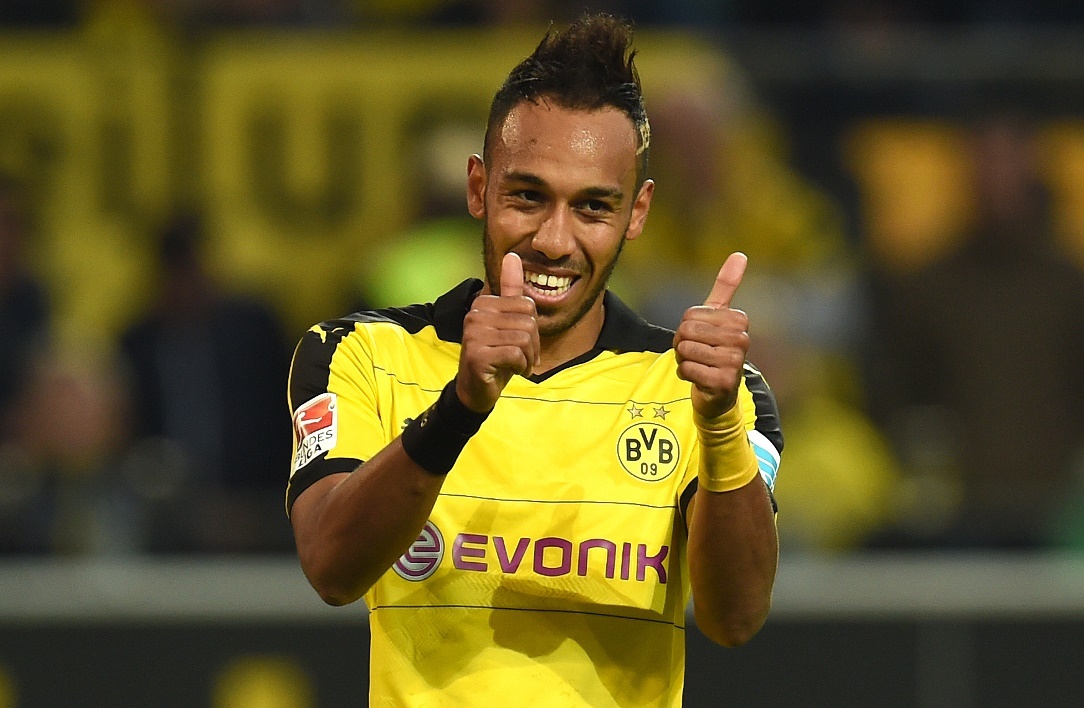 Football : le PSG toujours très intéressé par Aubameyang